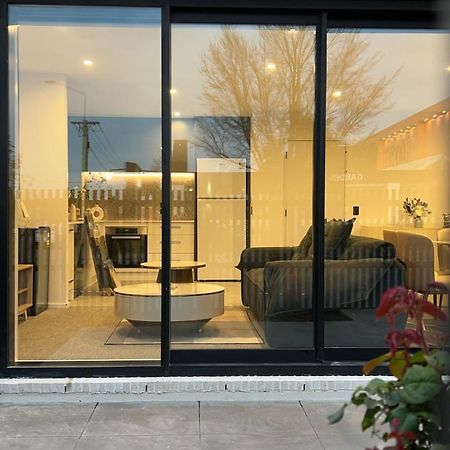 Cbd Contemporary Comfort Townhouse 2 Bed 2Bath Крайстчърч Екстериор снимка